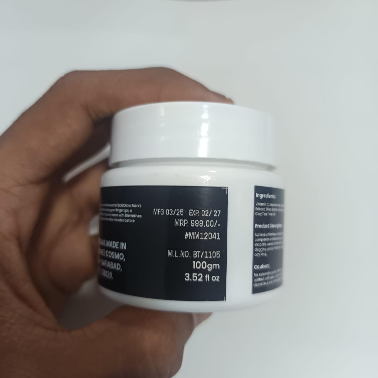 Man Mackup Cream 200gm Buy 1 Get 1 Free !