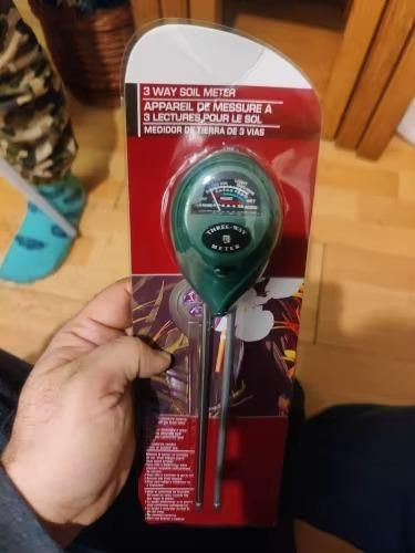 3‑in‑1 Soil Moisture Meter – Essential Tool for Thriving Plants